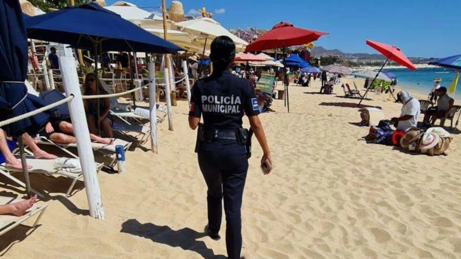 Proponen que policías de Los Cabos sean trilingües para mejorar atención al turismo